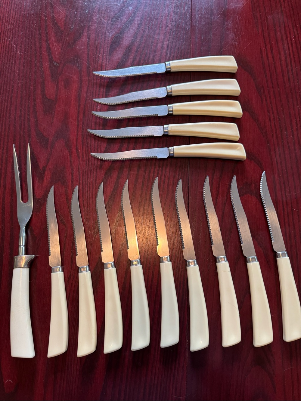 Quikut VTG Ivory Color Handle Steak Knife and Fork Set - 15 Pieces, Fair Cond.